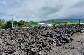 Littoral Sainte-Rose coulée de lave